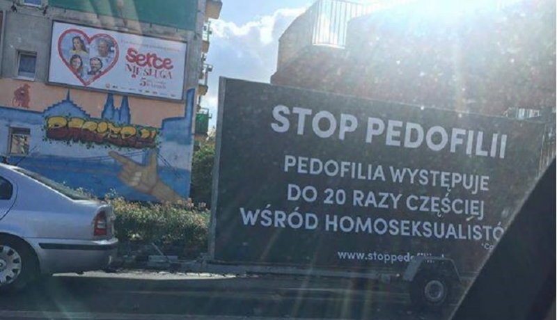 Wrocław: „obrońcy praw człowieka” donoszą na pro-liferów. Poszło o „homofobiczny baner”